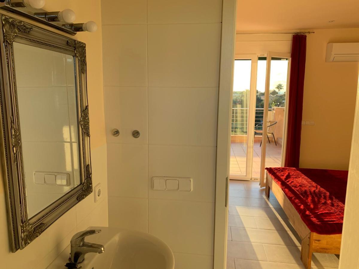 CASA Luz Solar - schöne Finca in Strandnähe, Privatpool, Klimaanlage, Wifi Santanyí Exteriör bild